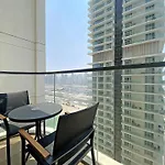Silkhaus Mid Floor Marina Vista With Private Beach